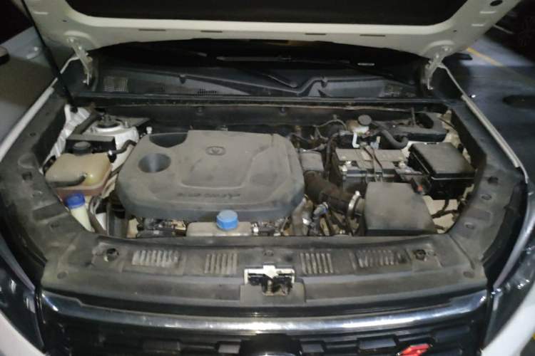 Used CHANGAN CS75 2022 Blue Whale Edition 1.5T DCT Luxury Model Engine Bay
