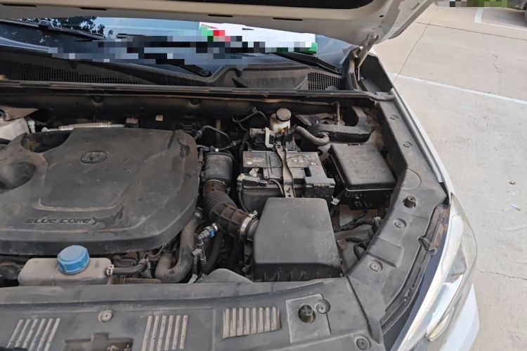 Used CHANGAN CS75 2022 Blue Whale Edition 1.5T DCT Prestige Model Engine Bay Left