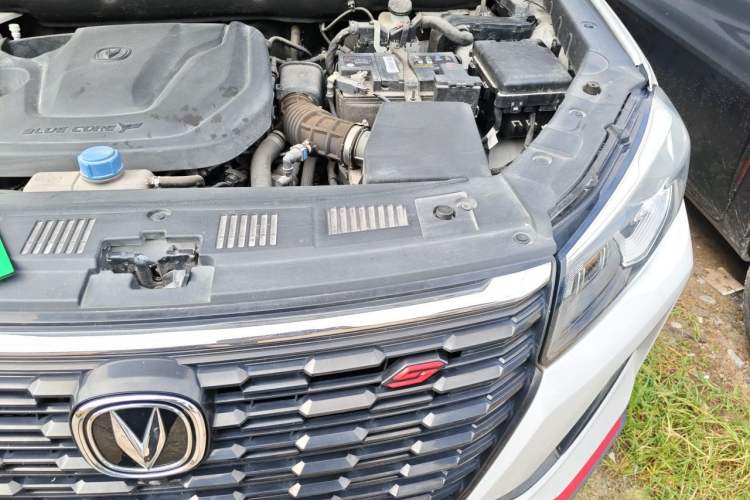 Used CHANGAN CS75 2022 Blue Whale Edition 1.5T DCT Prestige Model Engine Bay Left