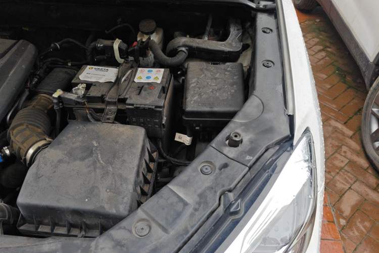 Used CHANGAN CS75 2022 Blue Whale Edition 1.5T DCT Prestige Model Engine Bay Left