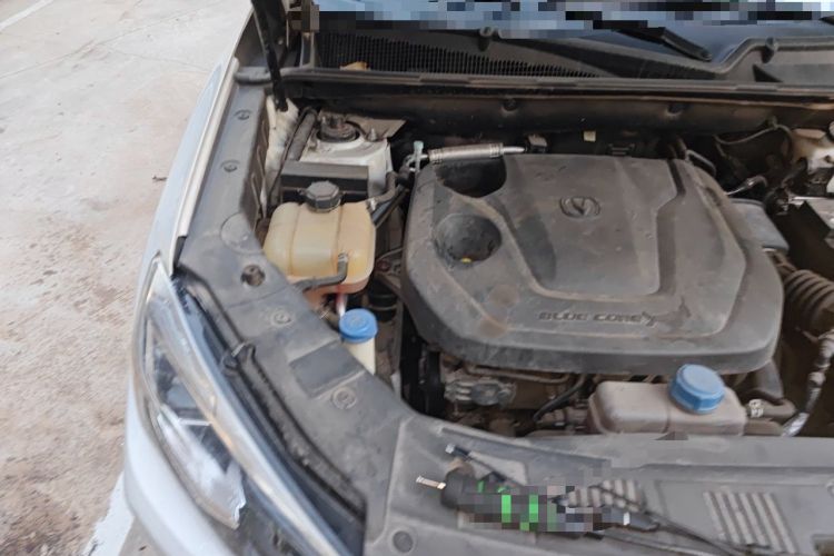 Used CHANGAN CS75 2022 Blue Whale Edition 1.5T DCT Prestige Model Engine Bay Right