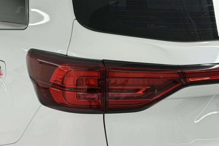 Used CHANGAN CS75 2022 Blue Whale Edition 1.5T DCT Luxury Model Exterior 1