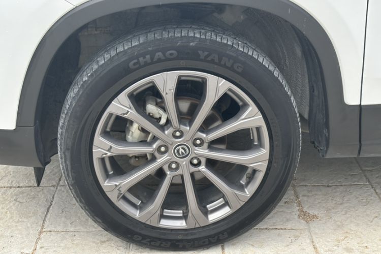 Used CHANGAN CS75 2022 Blue Whale Edition 1.5T DCT Prestige Model Exterior 2