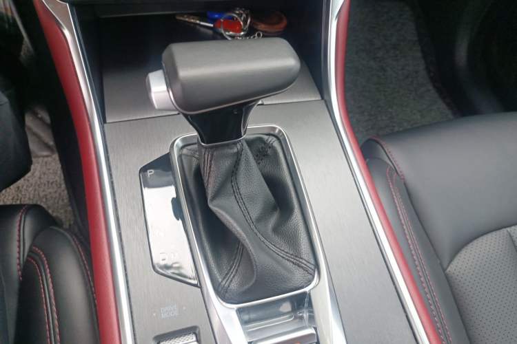 Used CHANGAN CS75 2022 Blue Whale Edition 1.5T DCT Luxury Model Gear Lever