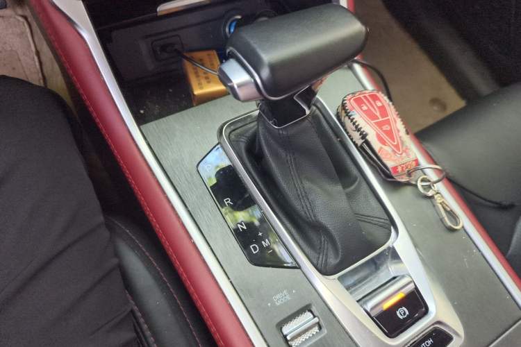Used CHANGAN CS75 2022 Blue Whale Edition 1.5T DCT Luxury Model Gear Lever