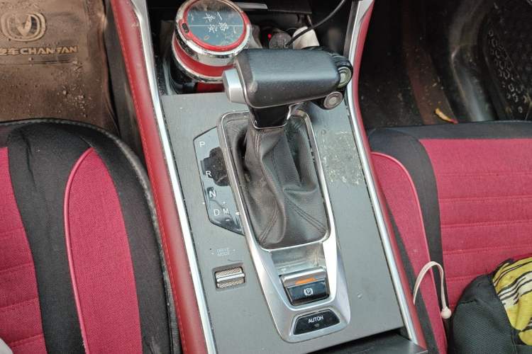 Used CHANGAN CS75 2022 Blue Whale Edition 1.5T DCT Luxury Model Gear Lever