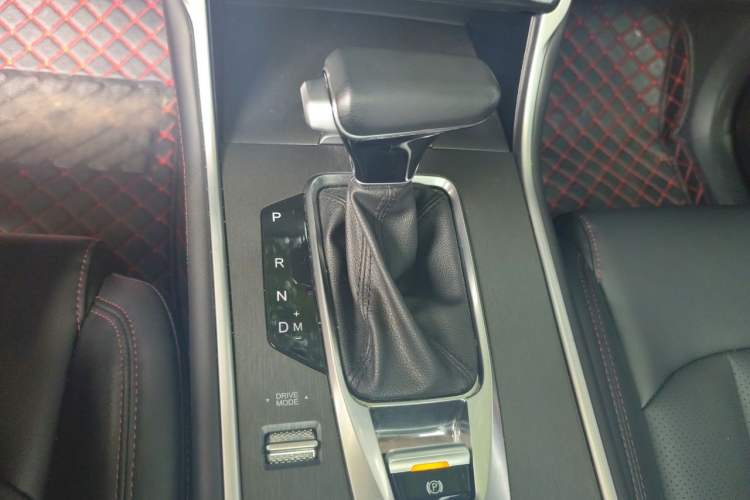 Used CHANGAN CS75 2022 Blue Whale Edition 1.5T DCT Prestige Model Gear Lever