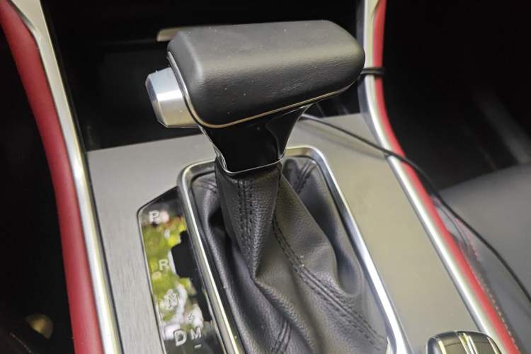 Used CHANGAN CS75 2022 Blue Whale Edition 1.5T DCT Luxury Model Gear Lever