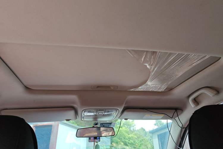 Used CHANGAN CS75 2022 Blue Whale Edition 1.5T DCT Luxury Model Headliner