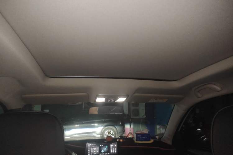 Used CHANGAN CS75 2022 Blue Whale Edition 1.5T DCT Prestige Model Headliner