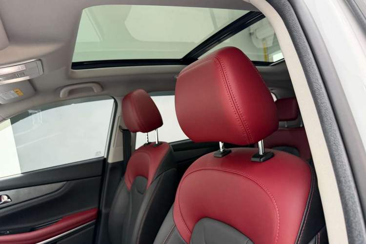 Used CHANGAN CS75 2022 Blue Whale Edition 1.5T DCT Prestige Model Headliner