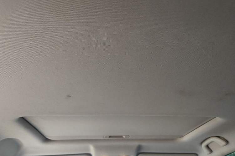 Used CHANGAN CS75 2022 Blue Whale Edition 1.5T DCT Luxury Model Headliner