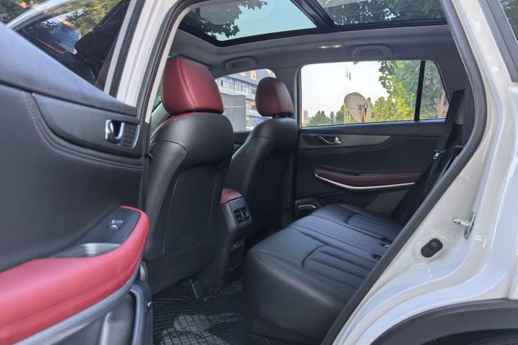 Used CHANGAN CS75 2022 Blue Whale Edition 1.5T DCT Prestige Model Interior 3