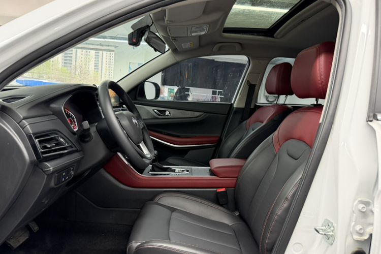 Used CHANGAN CS75 2022 Blue Whale Edition 1.5T DCT Luxury Model Interior 5