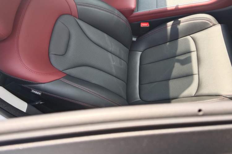 Used CHANGAN CS75 2022 Blue Whale Edition 1.5T DCT Luxury Model Interior 6