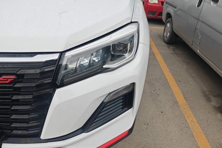 Used CHANGAN CS75 2022 Blue Whale Edition 1.5T DCT Prestige Model Left Front Headlight