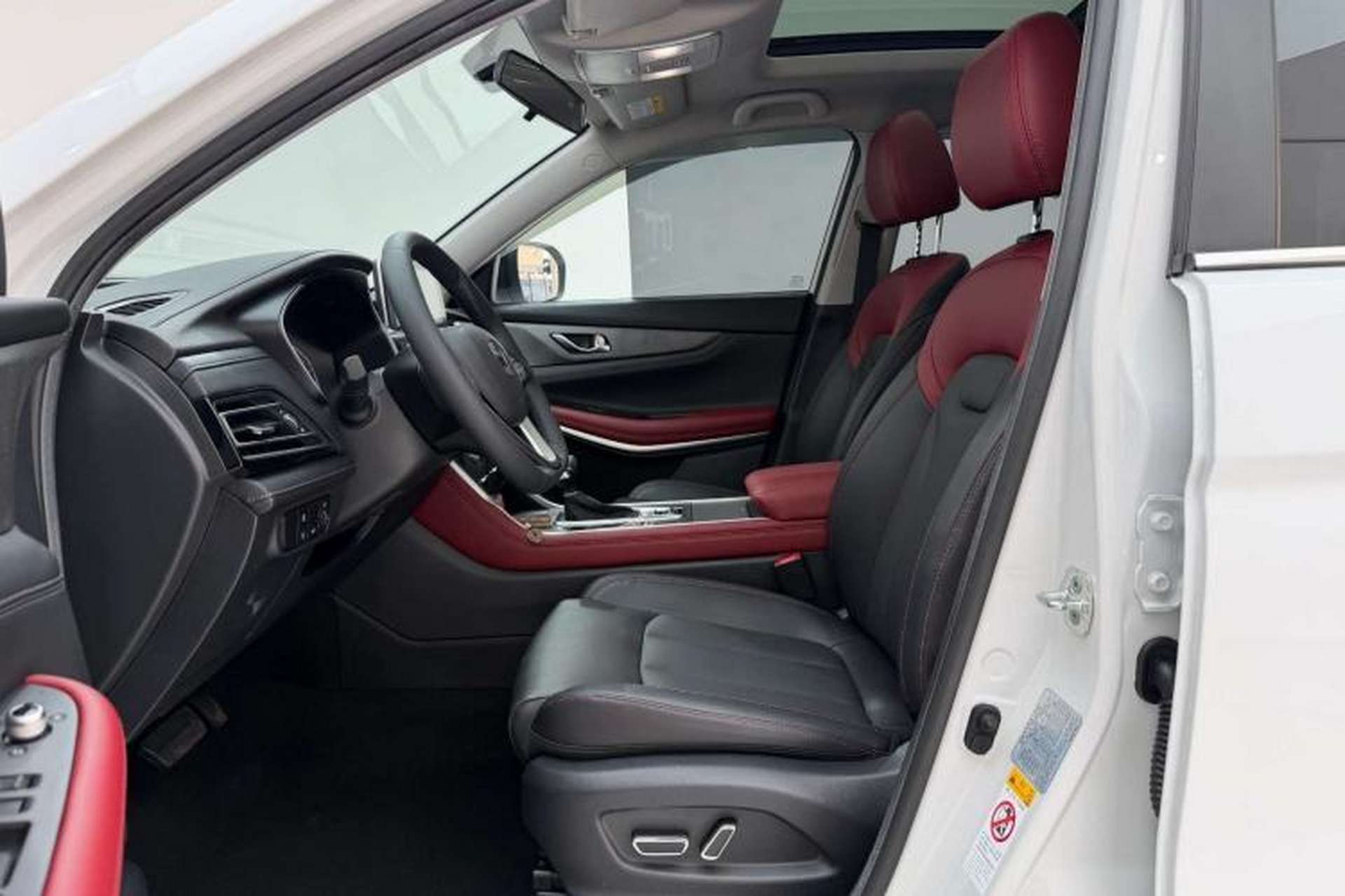 Used CHANGAN CS75 2022 Blue Whale Edition 1.5T DCT Prestige Model Left Front Seat