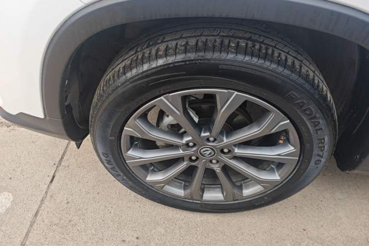 Used CHANGAN CS75 2022 Blue Whale Edition 1.5T DCT Prestige Model Left Front Wheel Hub