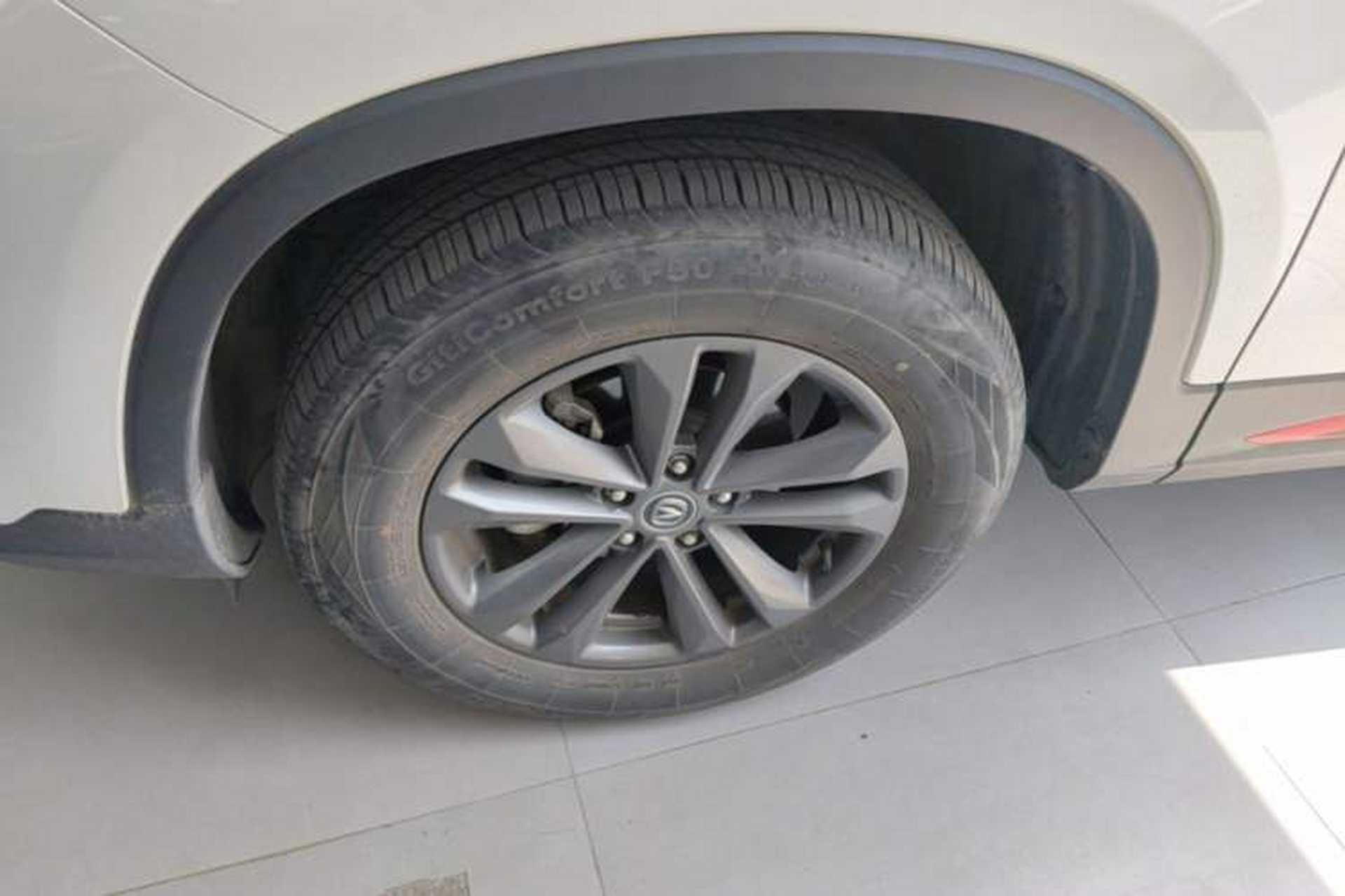 Used CHANGAN CS75 2022 Blue Whale Edition 1.5T Manual Elite Model Left Front Wheel Hub