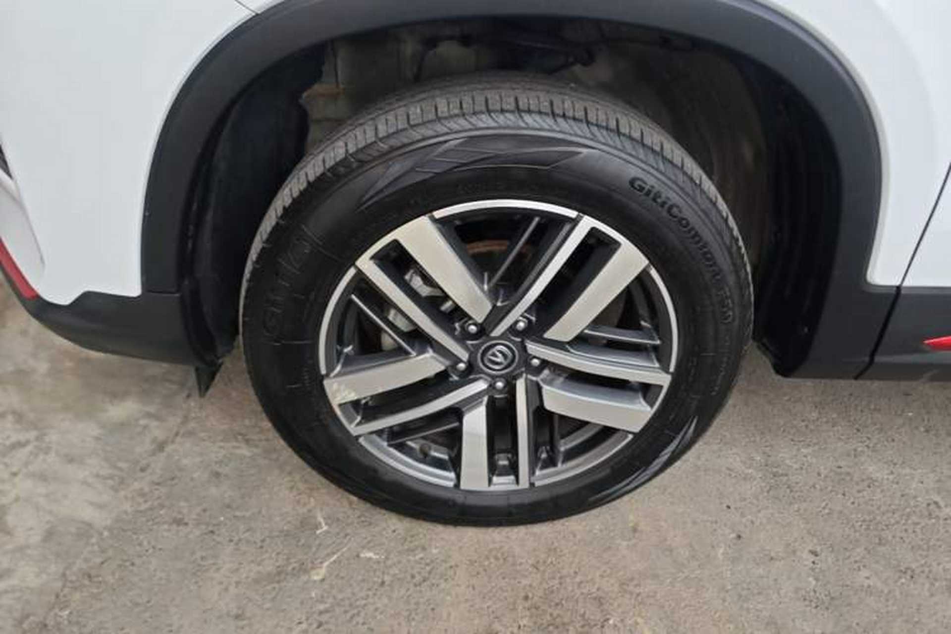 Used CHANGAN CS75 2022 Blue Whale Edition 1.5T DCT Luxury Model Left Front Wheel Hub