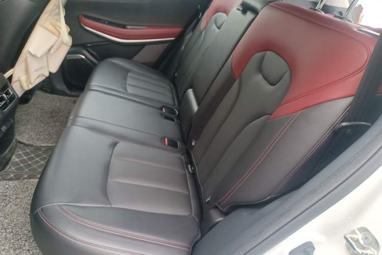 Used CHANGAN CS75 2022 Blue Whale Edition 1.5T DCT Luxury Model Left Rear Seat