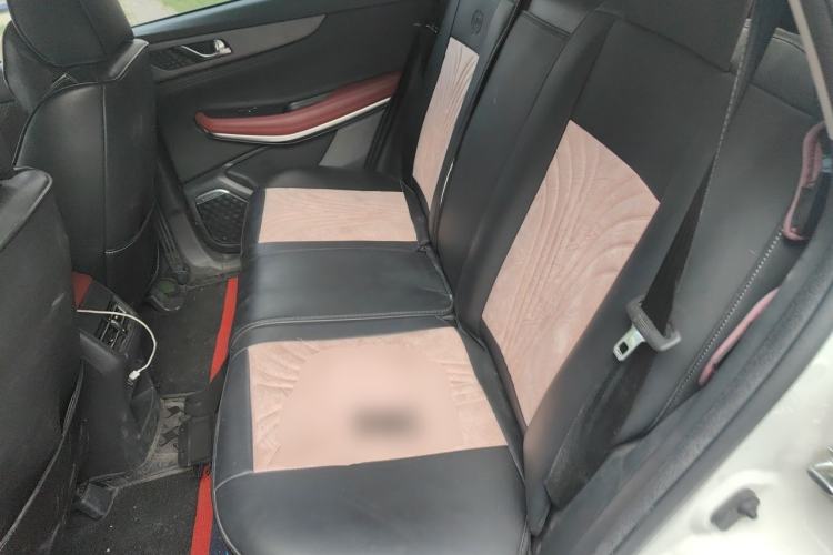 Used CHANGAN CS75 2022 Blue Whale Edition 1.5T Manual Elite Model Left Rear Seat