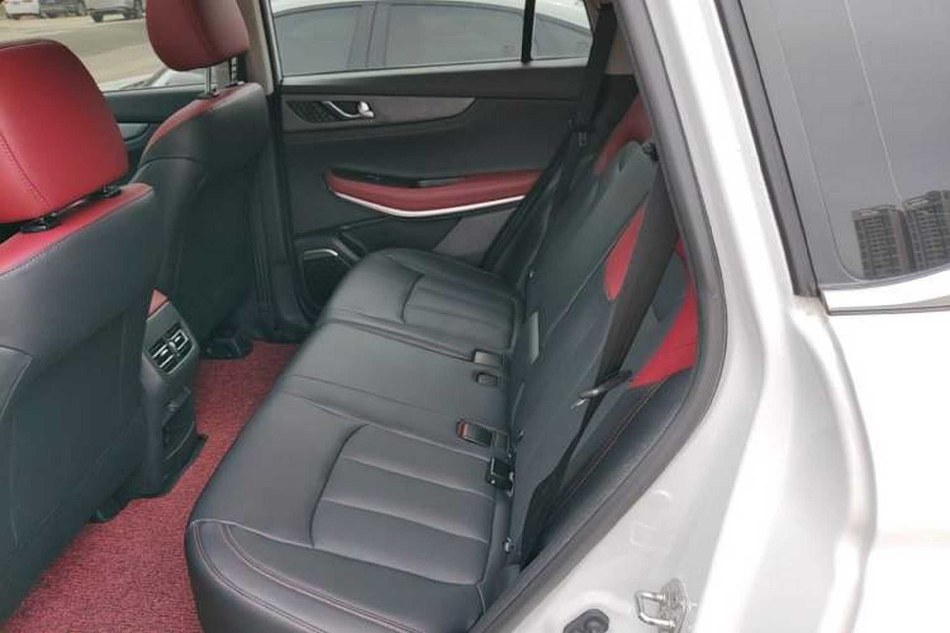 Used CHANGAN CS75 2022 Blue Whale Edition 1.5T DCT Luxury Model Left Rear Seat