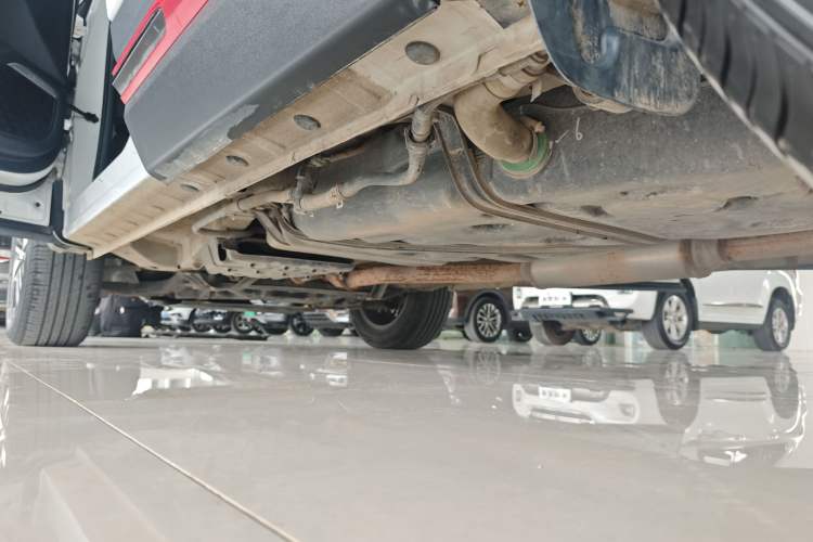 Used CHANGAN CS75 2022 Blue Whale Edition 1.5T DCT Luxury Model Left Side Sill
