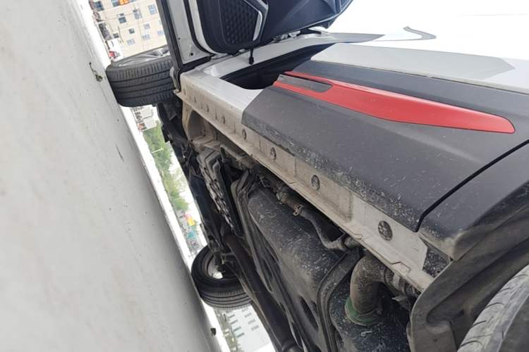Used CHANGAN CS75 2022 Blue Whale Edition 1.5T DCT Prestige Model Left Side Sill