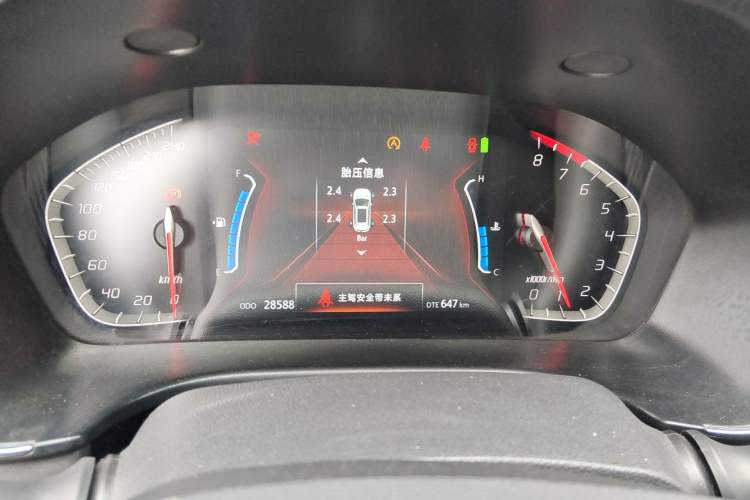 Used CHANGAN CS75 2022 Blue Whale Edition 1.5T DCT Prestige Model Odometer Close Up