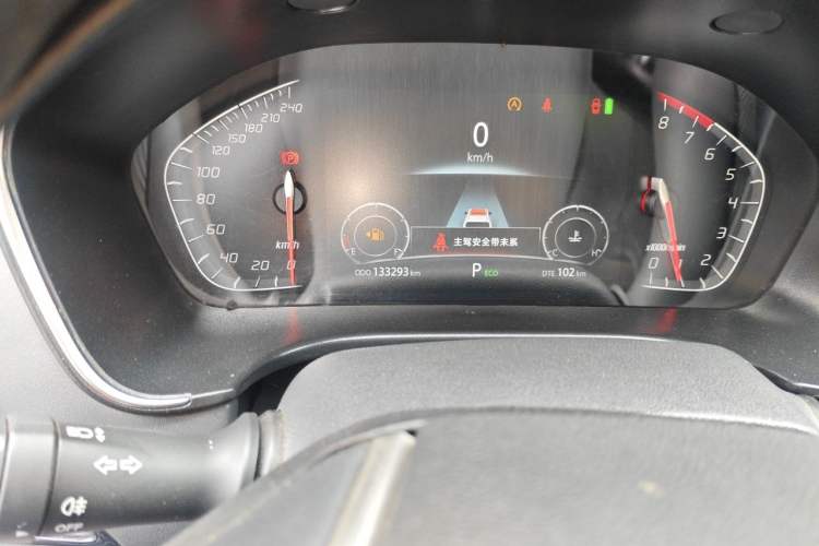 Used CHANGAN CS75 2022 Blue Whale Edition 1.5T DCT Prestige Model Odometer Close Up