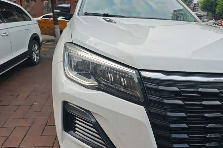Used CHANGAN CS75 2022 Blue Whale Edition 1.5T DCT Prestige Model Right Front Headlight