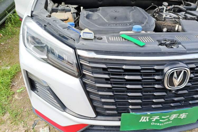 Used CHANGAN CS75 2022 Blue Whale Edition 1.5T DCT Prestige Model Right Front Headlight