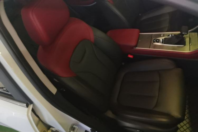 Used CHANGAN CS75 2022 Blue Whale Edition 1.5T DCT Prestige Model Right Front Seat