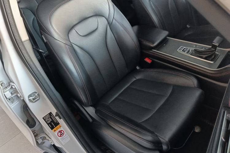 Used CHANGAN CS75 2022 Blue Whale Edition 1.5T DCT Luxury Model Right Front Seat