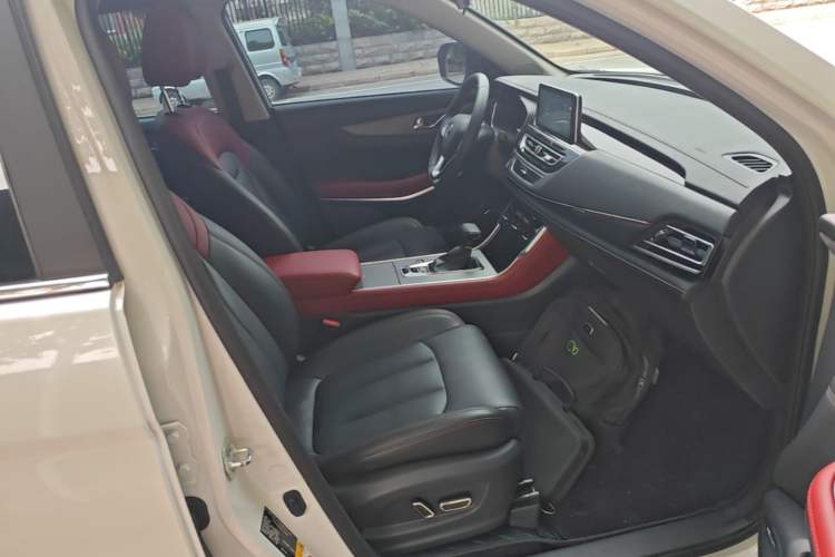 Used CHANGAN CS75 2022 Blue Whale Edition 1.5T DCT Prestige Model Right Front Seat