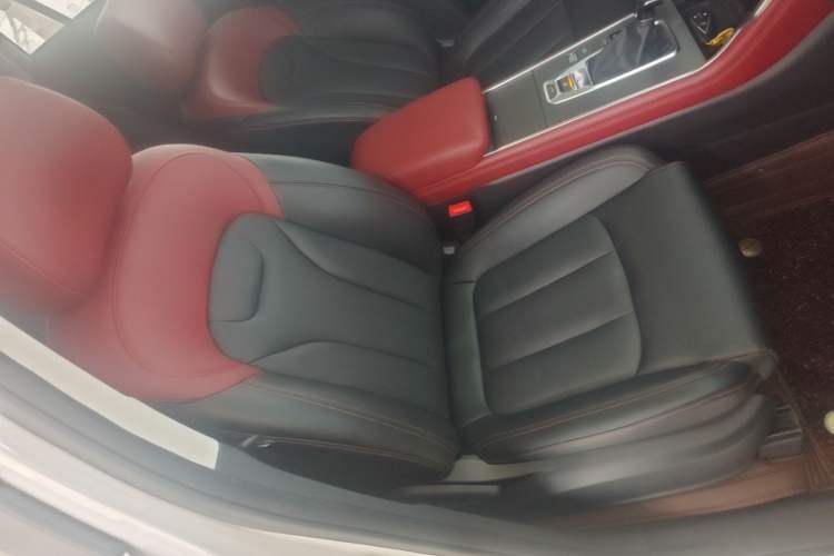 Used CHANGAN CS75 2022 Blue Whale Edition 1.5T DCT Luxury Model Right Front Seat