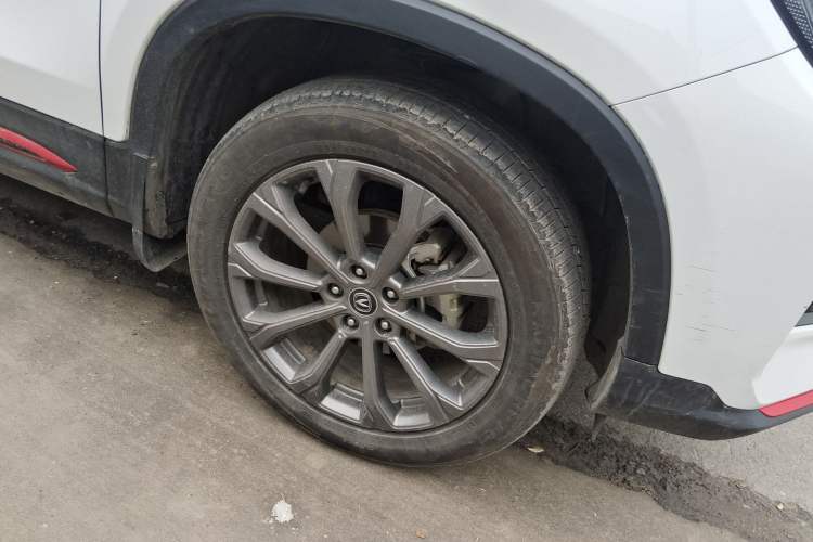 Used CHANGAN CS75 2022 Blue Whale Edition 1.5T DCT Prestige Model Right Front Wheel Hub