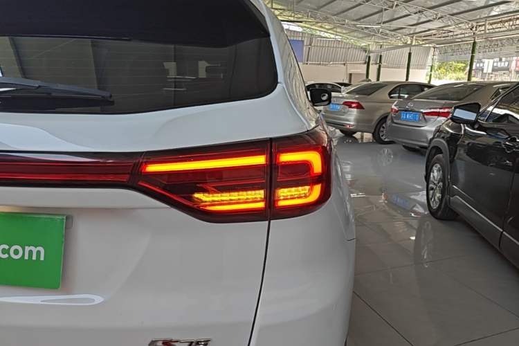 Used CHANGAN CS75 2022 Blue Whale Edition 1.5T DCT Luxury Model Right Rear Taillight