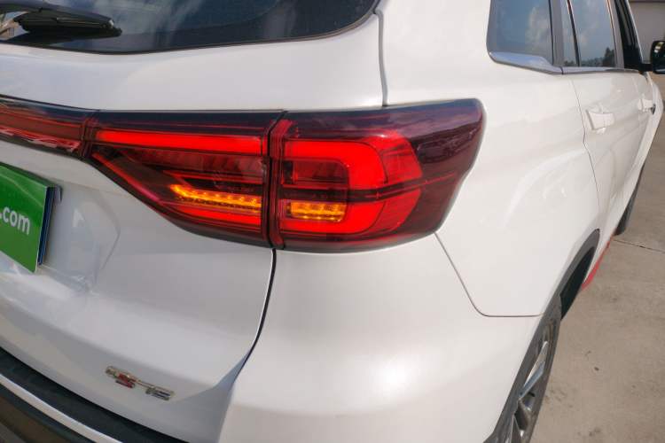 Used CHANGAN CS75 2022 Blue Whale Edition 1.5T Manual Elite Model Right Rear Taillight