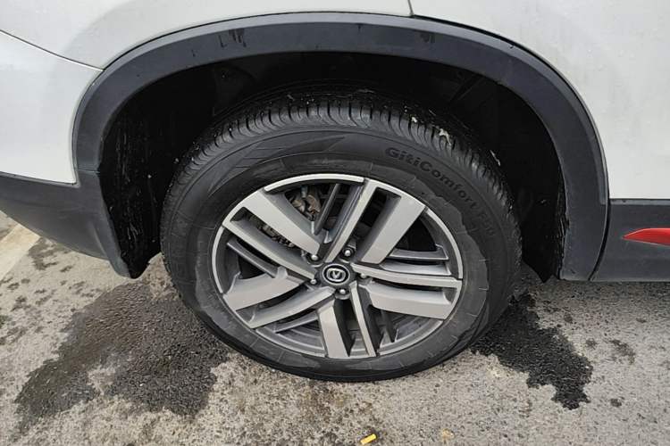 Used CHANGAN CS75 2022 Blue Whale Edition 1.5T DCT Luxury Model Right Rear Wheel Hub