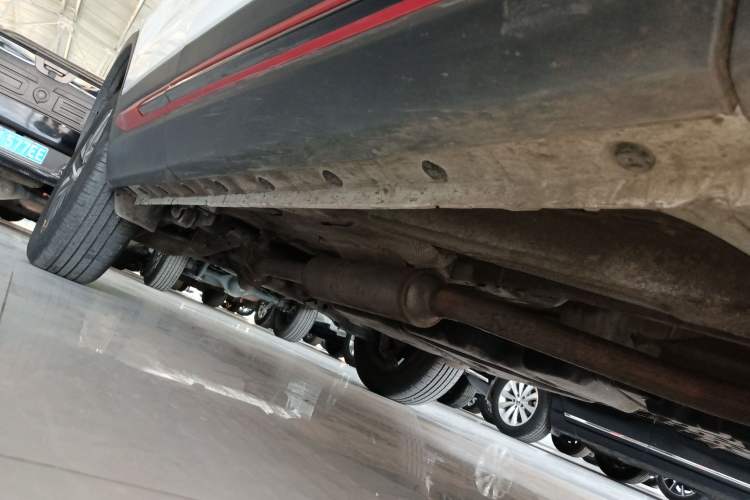Used CHANGAN CS75 2022 Blue Whale Edition 1.5T DCT Luxury Model Right Side Sill