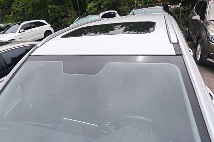 Used CHANGAN CS75 2022 Blue Whale Edition 1.5T DCT Luxury Model Roof