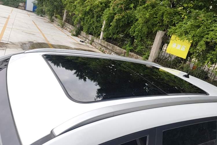 Used CHANGAN CS75 2022 Blue Whale Edition 1.5T DCT Prestige Model Roof