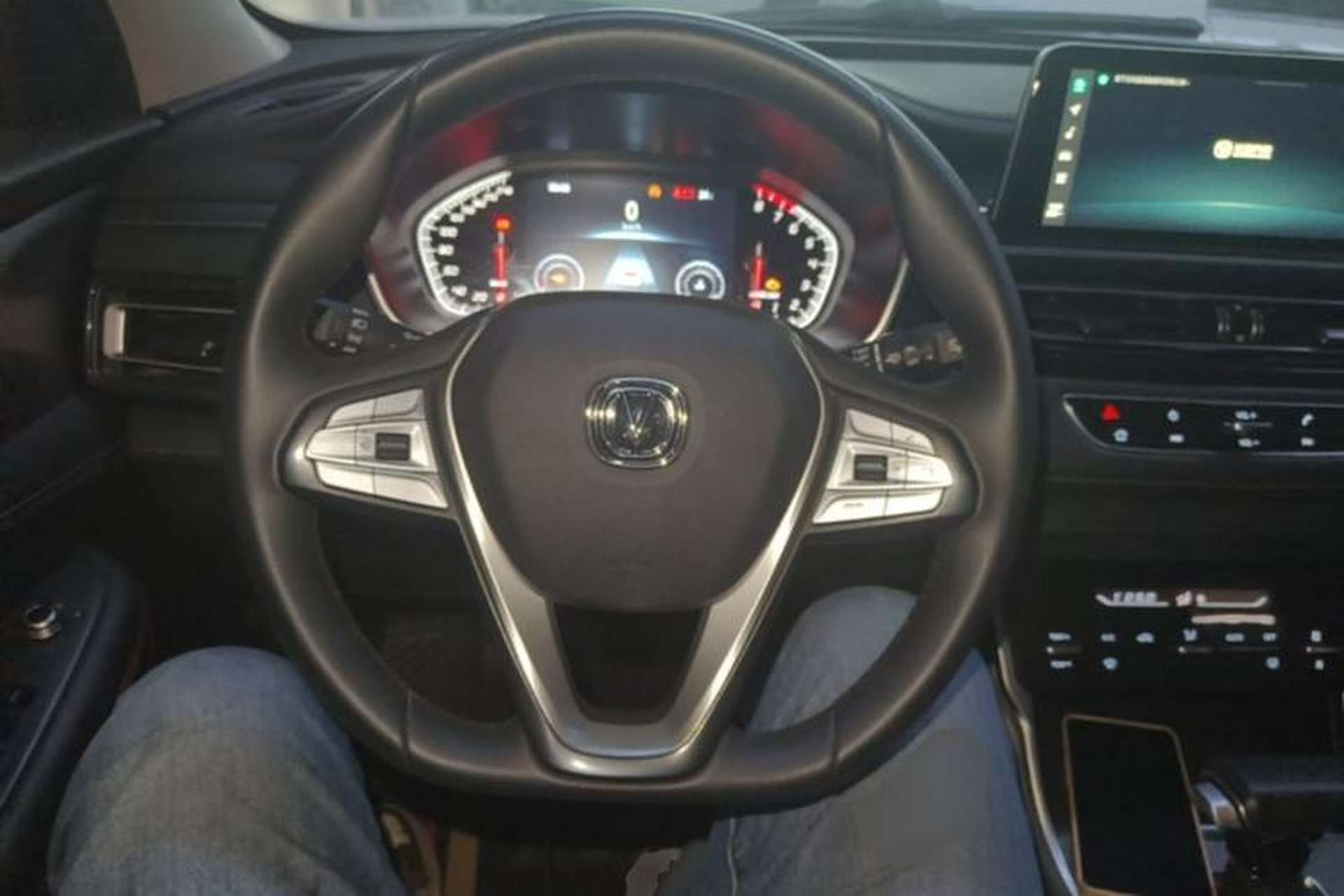 Used CHANGAN CS75 2022 Blue Whale Edition 1.5T DCT Luxury Model Steering Wheel