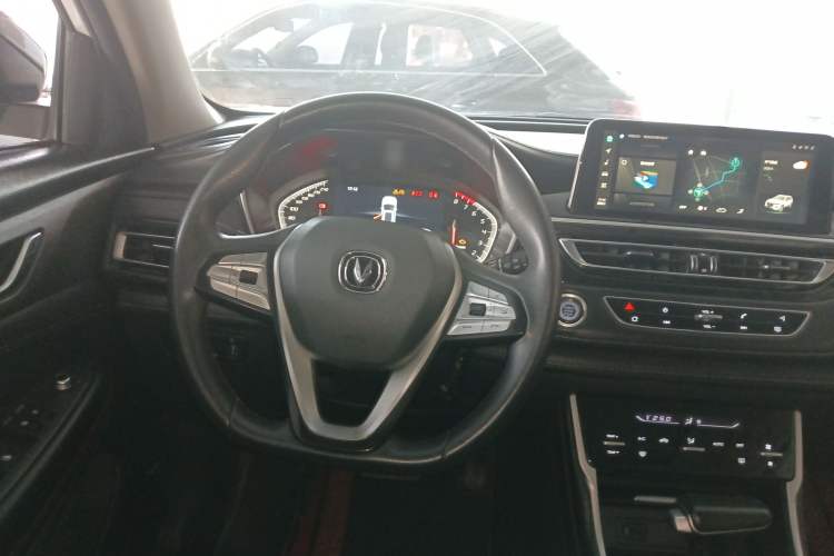 Used CHANGAN CS75 2022 Blue Whale Edition 1.5T DCT Luxury Model Steering Wheel