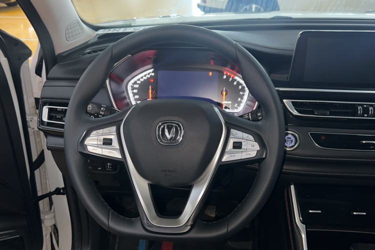 Used CHANGAN CS75 2022 Blue Whale Edition 1.5T DCT Prestige Model Steering Wheel