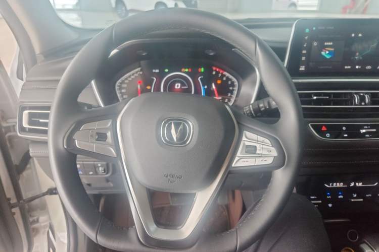 Used CHANGAN CS75 2022 Blue Whale Edition 1.5T DCT Luxury Model Steering Wheel