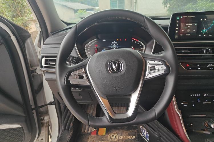 Used CHANGAN CS75 2022 Blue Whale Edition 1.5T DCT Luxury Model Steering Wheel