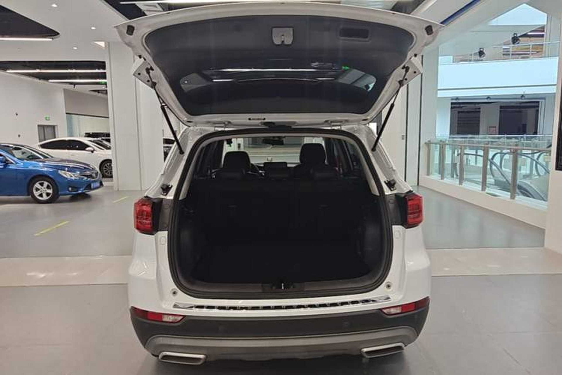 Used CHANGAN CS75 2022 Blue Whale Edition 1.5T DCT Luxury Model Trunk